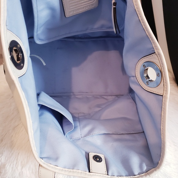 Extra Pics.COACH Hadley Leather Tote - 🌹Listing 2 - Picture 7 of 8